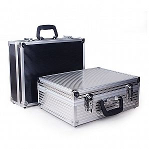 Schwarzes Flightcase zur Werkzeugaufbewahrung aus Aluminium
