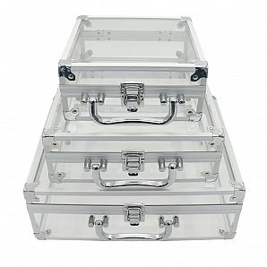 Koffer mit transparentem Aluminiumrahmen