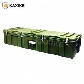 Langer rotationsgeformter Waffenkoffer